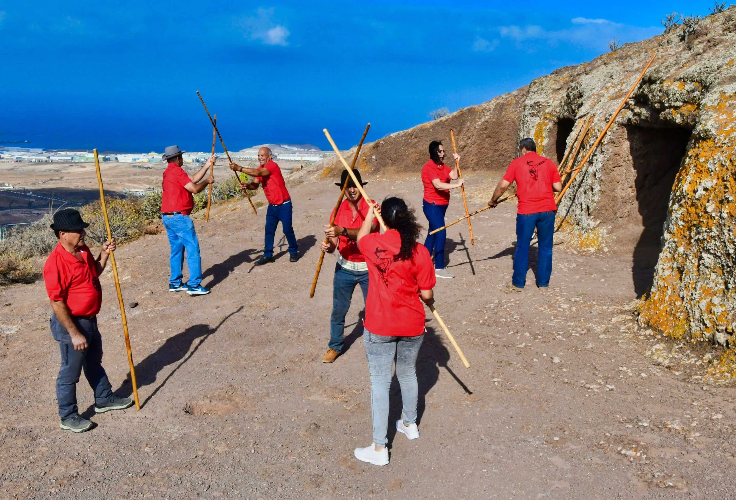 juego-garrote-famiia-maestro-paquito-santana-04