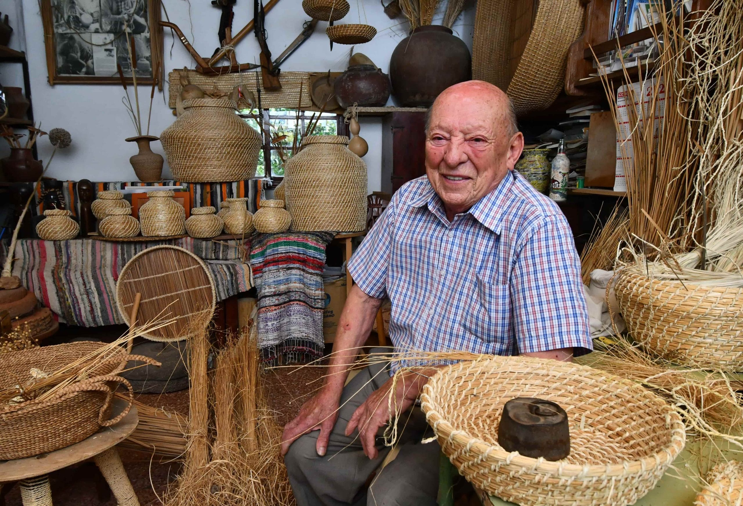 juan-ramirez-cestero-canario-05