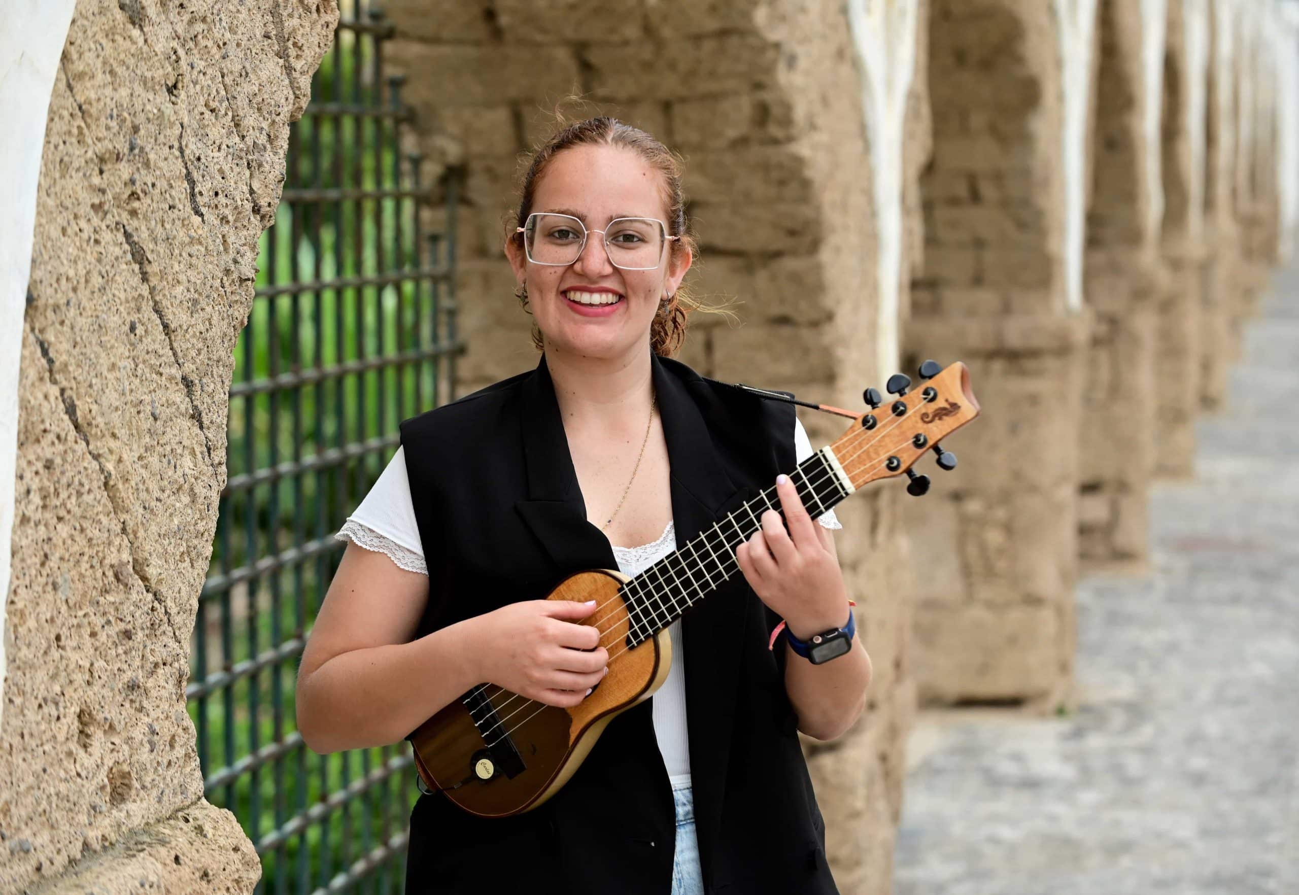 laura-martel-timplista-05