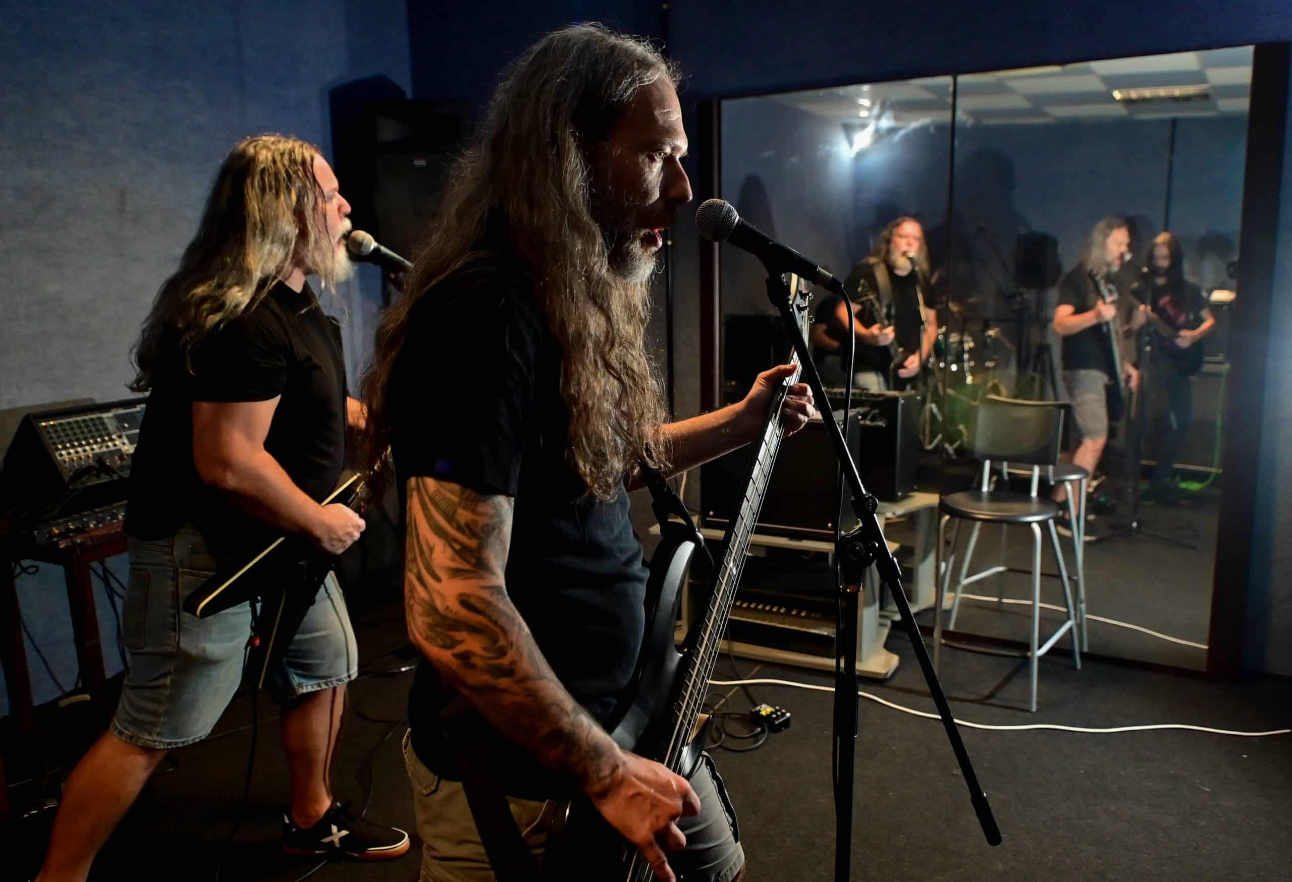 the-zeronaut-Death- Metal-011